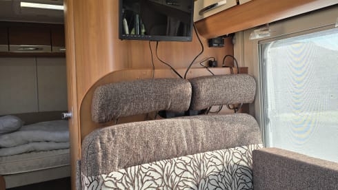 Monty  – The Best 4 berth Ford semi-integrated from 2011. 
