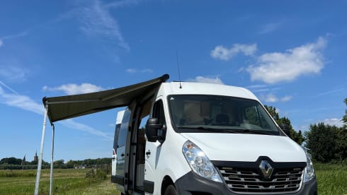 CosyCabin on Wheels – Brand New 3p Renault Master Campervan (2025) 