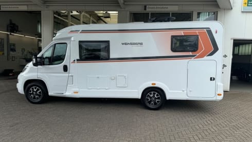Luxurious 2-person camper, very complete, not too big