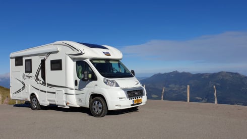4p McLouis semi-integrated from 2014