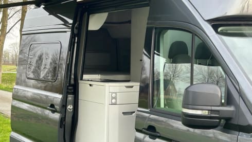 4 PERSON AUTOMATIC Volkswagen campervan from 2023
