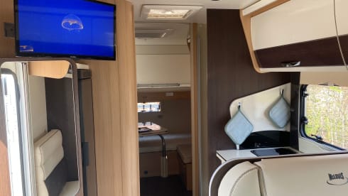 005 – New Alcove (2022) with separate extra bedroom - Mclouis Glamys 223