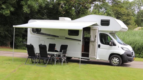 6p Peugeot alcove from 2019