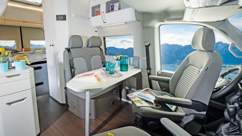 Indiana – 4p Volkswagen bus from 2022