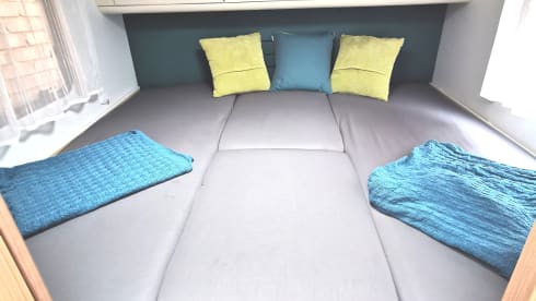 Modern Sunliving Motorhome ideal for families