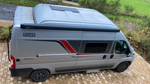 Roadrunner 600 – 4p Bürstner bus uit 2021