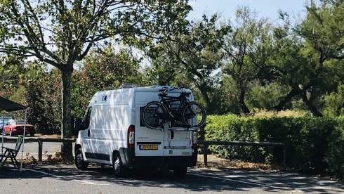 Flarrie! – Op avontuur met onze zelfbouw Jumper!