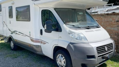 FLORA – MANSARDATO MC LOUIS 22