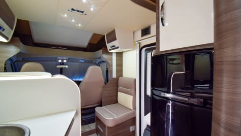 Camperoni – 4p Fiat semi-integrated from 2024