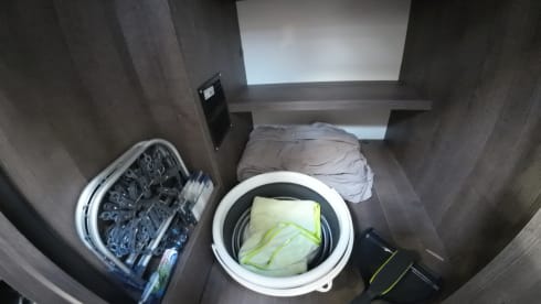 4p Mobilhome (built in 2023) - Automatic - fully equipped - Full option