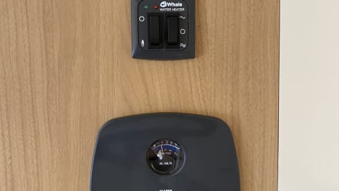 Elddis Autoquest 180 2.2 luxury Motorhome 6 seats 6 belts.