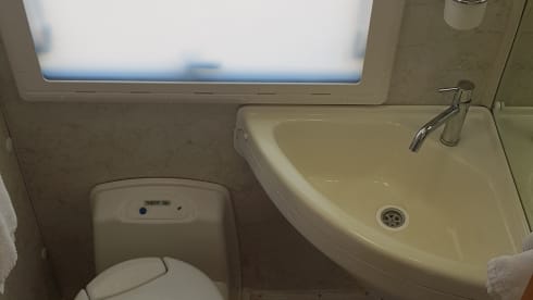 Ermanno Caravan – Elnagh Super D 112G