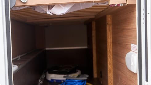 BEARENT – CAMPER WEINSBERG 6 PLACES 