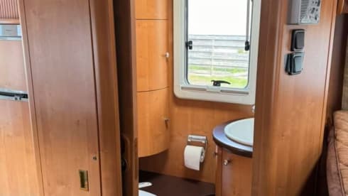 Camper Rapido 2006 – Rapido automaat 4 persoons