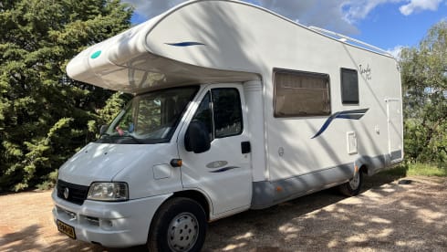 LOUISTJE 🚐 – 6p McLouis alcove from 2007