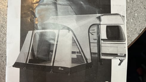 Buckies Travel House – 2-seater Fiat bus from 2026