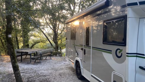 Luxe gezinscamper – Chausson 720 Titanium Premium Nordic Edition