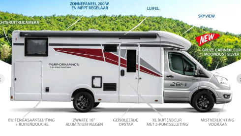 5p Roller Team semi-integrated uit 2021