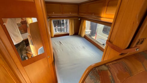 6p Other alcove from 2005