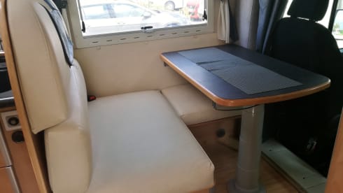 Mobile overcab