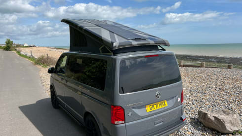 (VW002) 2022 AUTO 'Rebellion' VW Camper Van Sleeps 2 Adults + 2 Children
