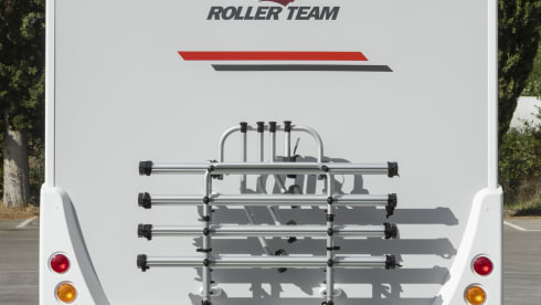 Nessie – 5 berth Roller Team Zefiro 696 2025