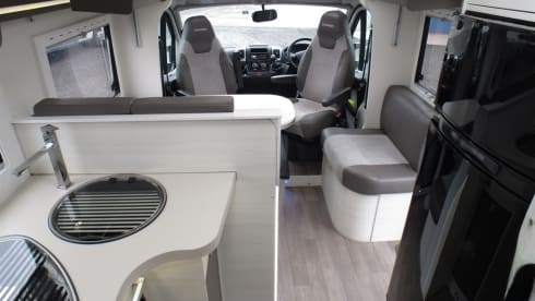 5 Berth Luxury Motorhome