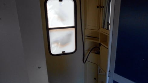 koetje – is a great family camper for 5-6 people and 2 m headroom