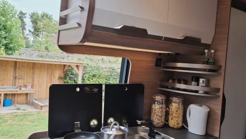 Advisim Campers – 4p Knaus bus from 2025