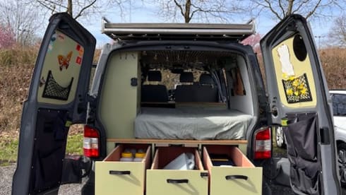 Nova – 2p Volkswagen bus uit 2013