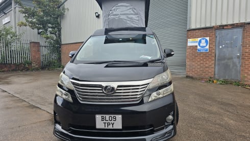 Ebony – 4 berth Toyota campervan from 2009