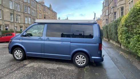 Millie – 4 berth Volkswagen campervan from 2017