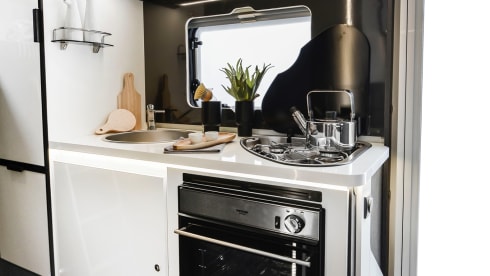Rollerteam Zefiro 675 6 Berth Luxury Family Motorhome