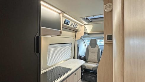 Exployer – Brand New 4 berth Autotrail campervan from March 2025