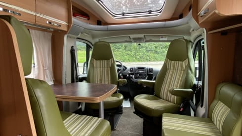 4p TEC semi-integrated uit 2011