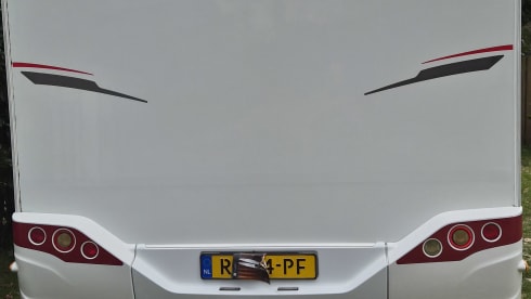 4p Sunlight halbintegriert ab 2019