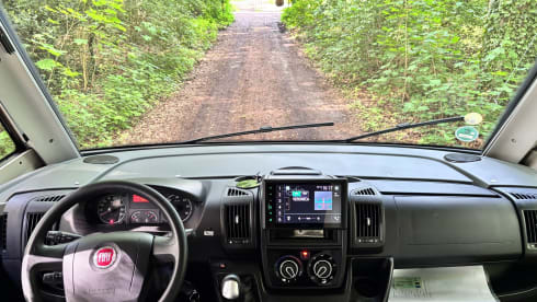 4-person Bürstner Viseo i690G integrated motorhome from 2014