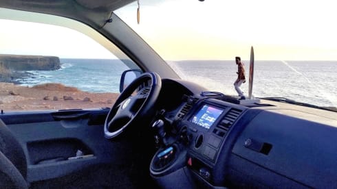 Elvis in Sicily – Sono un van, mi chiamo Elvis e vi aspetto in Sicilia:)