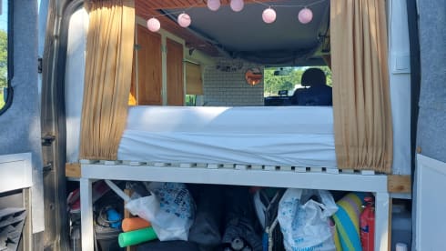 Harrison – 2p Ford campervan from 2003