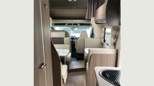 Bryn – 6 berth Ford alcove from 2015