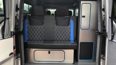 Galli 2.0 – 4 berth Ford Camper with Skyline Roof