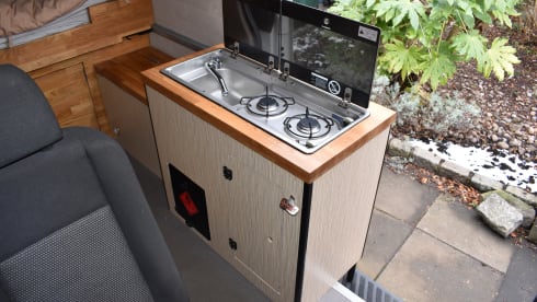 Blanco – 2 berth Volkswagen campervan from 2015