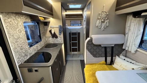 6 berth Ducato Rimor Seal 5