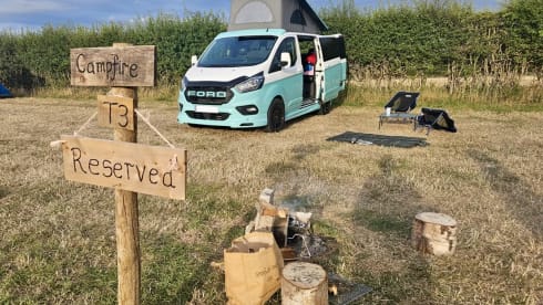 Camping-car Ford 2021 ultra élégant - 4 couchages