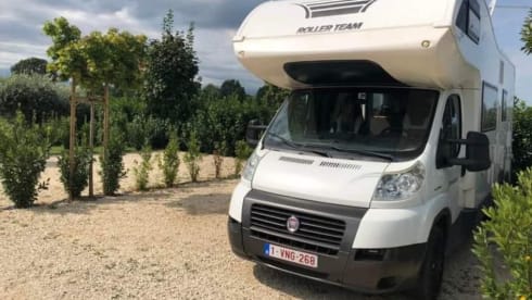Fiat Ducato Alkoof 6 personen -  Gezinsmobilhome (max. 1000km)