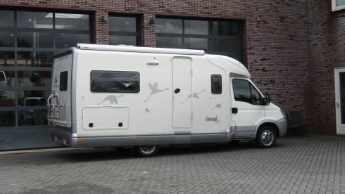 4p Giottiline semi-integrated uit 2009