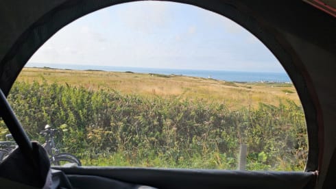 The Fugget – Reliable Ford Nugget, 69,000 km, urban camper, comfortable, complete