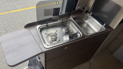 2-person Fiat Ducato Pössl 2Win R