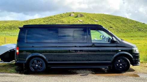 Monika – Vw family T5 -  LWB campervan sleeps 4 