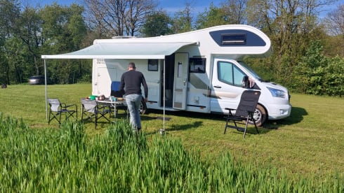 Bramper – Adventure Travel: Rent Our 4-Person Camper!